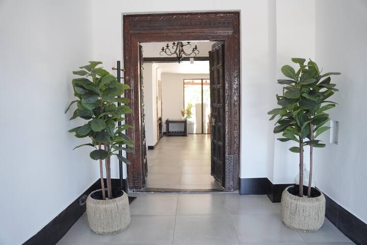 Williams Residence – Home away gallery image 2