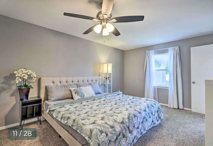 Удобен брачен кревет (широк 180-220 см