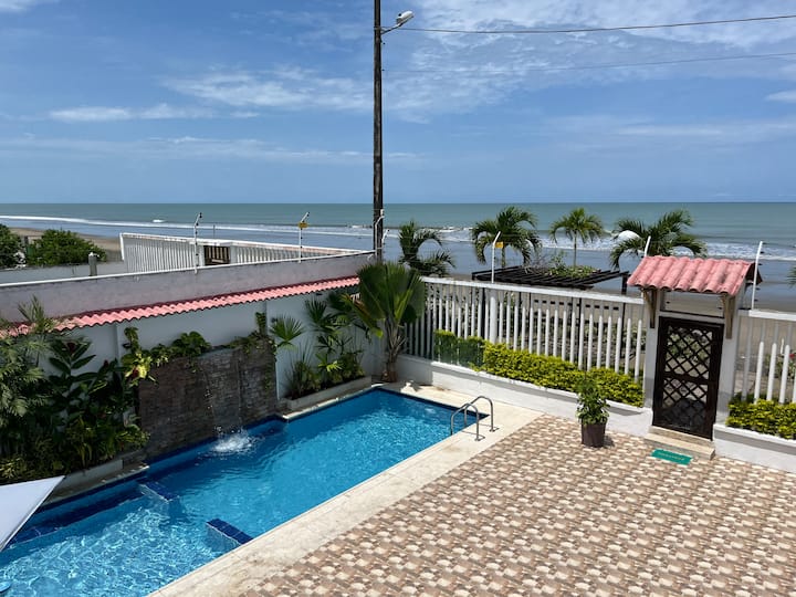 Casa Frente Al Mar - Atacames