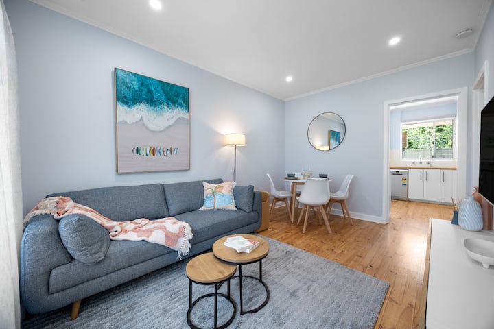 Brighton Breeze Retreat - 1br, Parking, Wifi - マリオン