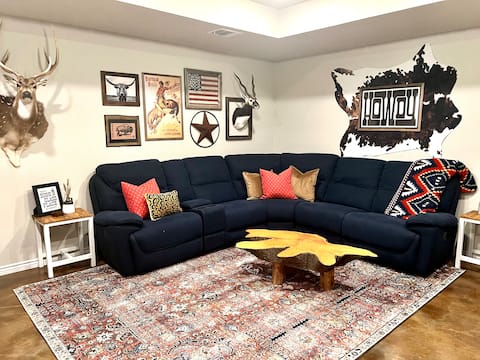 Hankins' Hideaway