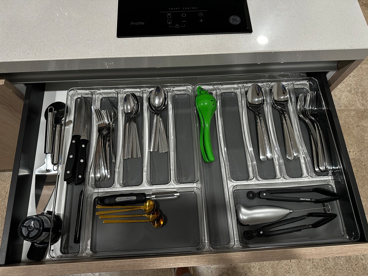 Propiedad de Airbnb exitosa: Luxury Brand New Studio on 5th Av, ocean views en Quintas Del Carmen