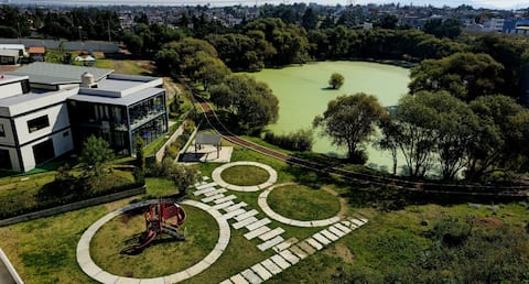 Popular Airbnb listing: Sittia Tower 35.2302 in Cuautitlán Izcalli