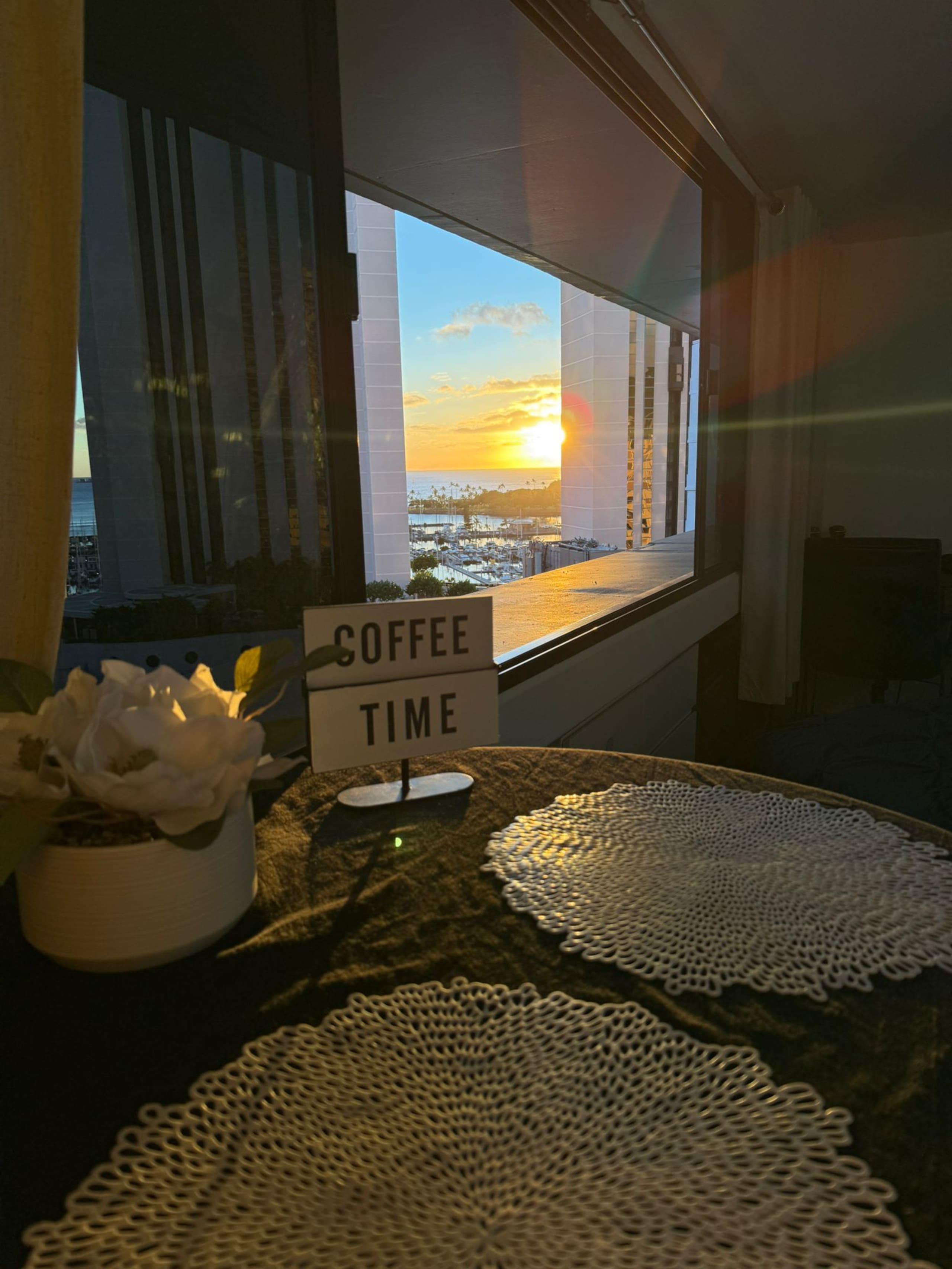 Condo in Honolulu · ★4.9 · 1 bedroom · 2 beds · 1 bath - Image 8