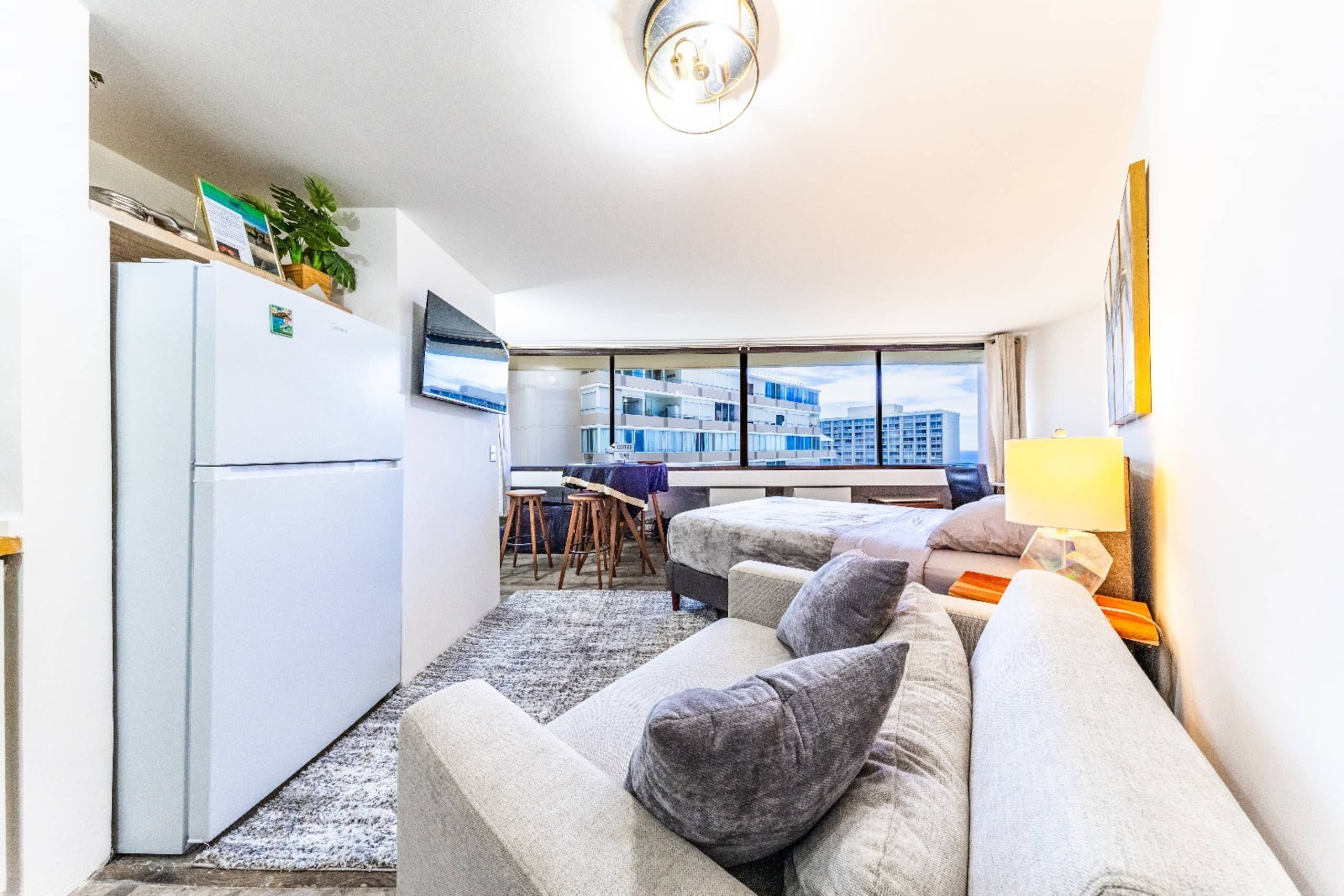 Condo in Honolulu · ★4.9 · 1 bedroom · 2 beds · 1 bath - Image 1