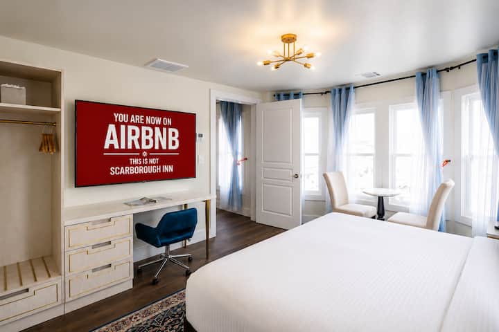 Sun King Suite | Historic Scarborough Inn - Ocean City, NJ