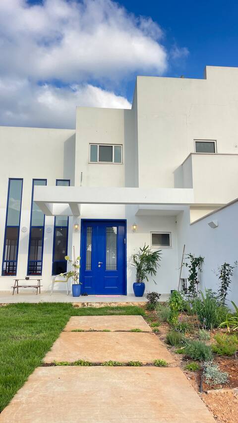 Sāntõrinā - my blue happy place
