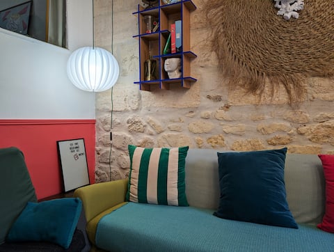 Top Airbnb: Nice little apartment in Saint Michel in Bordeaux