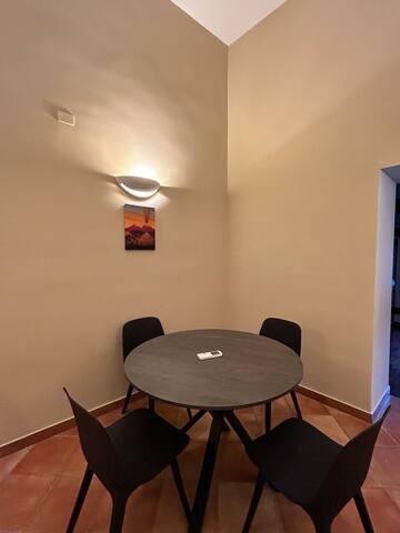 Ferrigni 33 gallery image 4