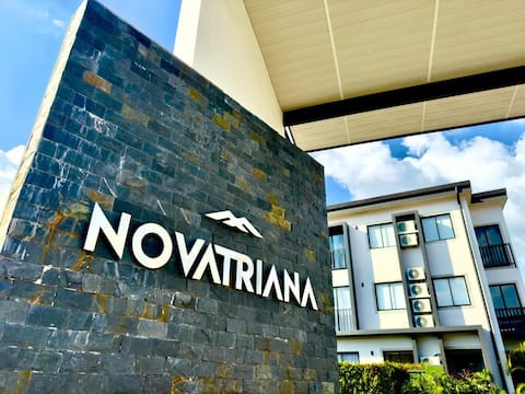 Apt Condo Fully AC - Security - Parking