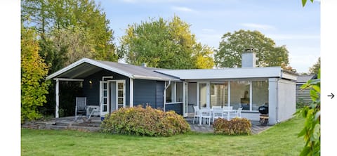 Lovely summer cottage near Copenhagen
