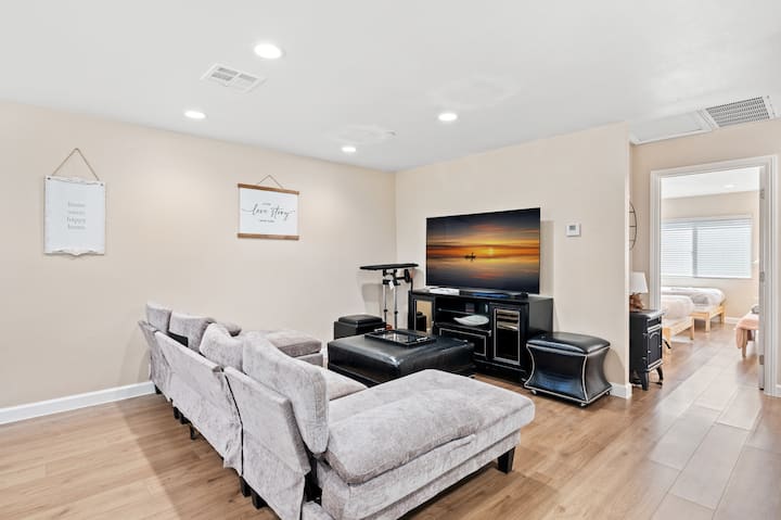 Stylish 3br/2ba Modern Retreat | Newly Built - San Dimas, CA