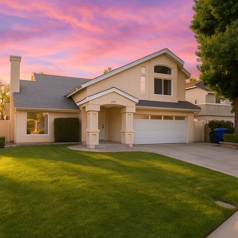 177 Modern Retreat: Pool, SPA-New Lux Furniture gallery image 5
