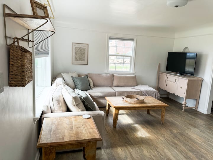 Buffalo Farmhouse - Antelope Island State Park, Syracuse