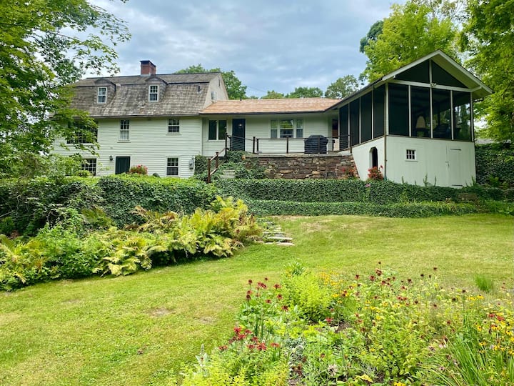 Historic Connecticut Country House Retreat