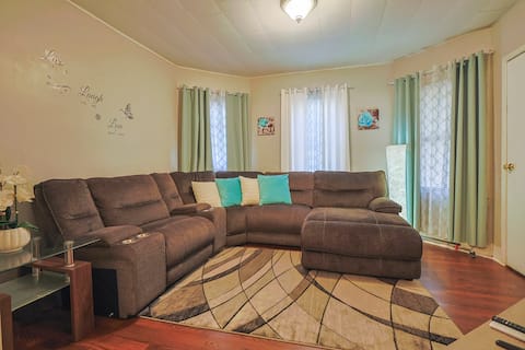 Modern Cozy • 2BR • 8 Min from EWR