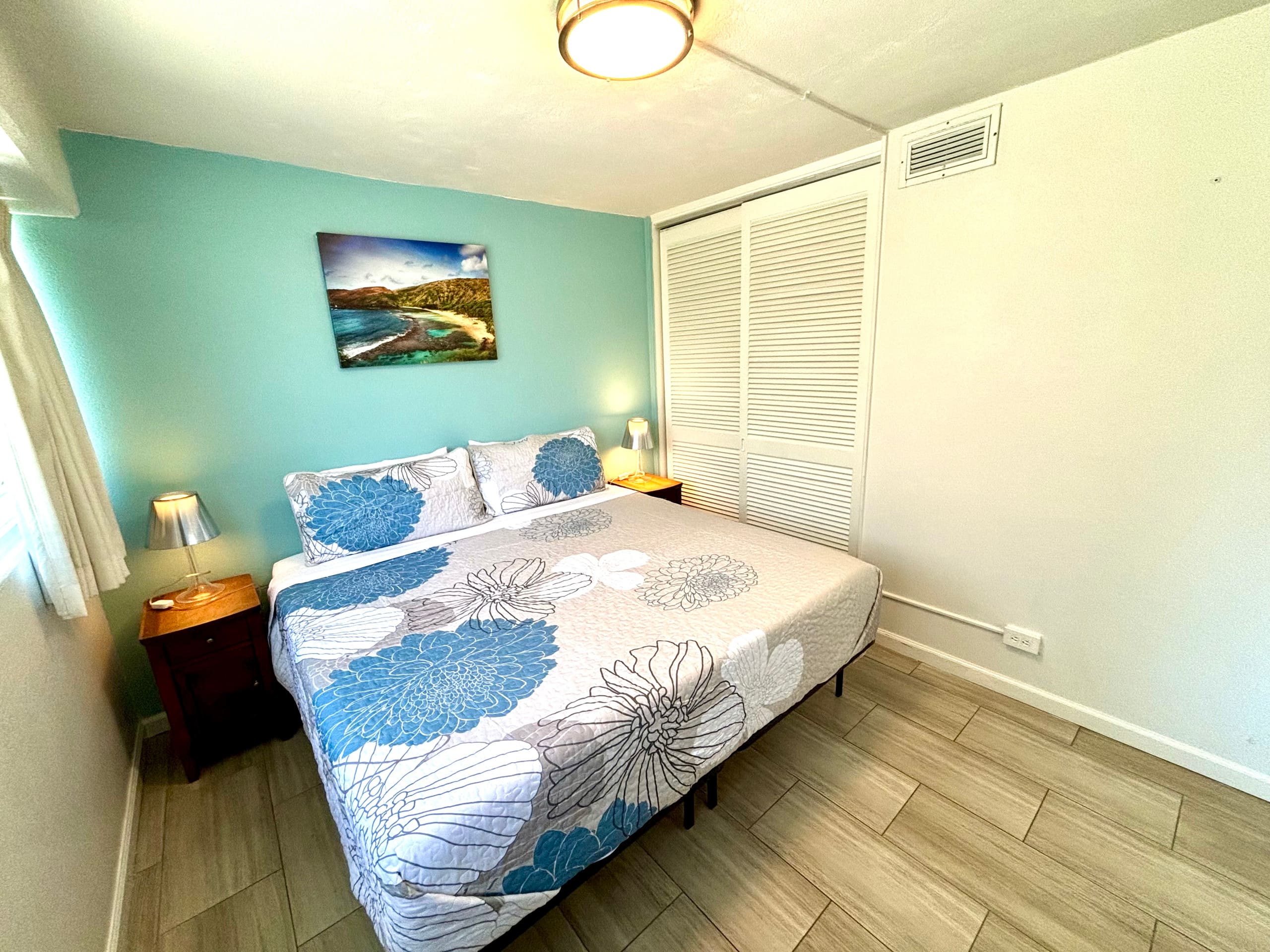 Waikiki 2-bedroom FREE parking/kitchen 207 - Image 31