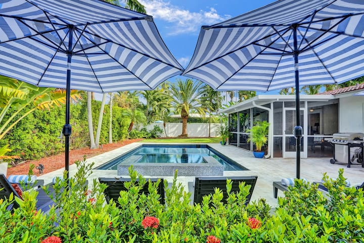 •Coconut Clubhouse• Heated Pool-Hot tub-Ping Pong