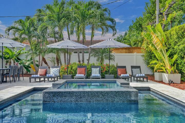 •Coconut Clubhouse• Heated Pool-Hot tub-Ping Pong gallery image 3