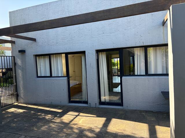 Cottage in security Estate with tennis court gallery image 2