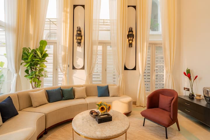 Living room image 1