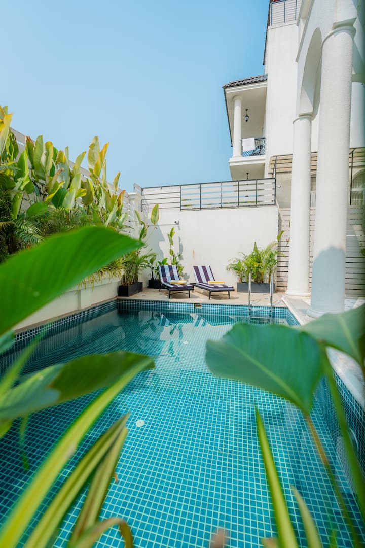 Pool image 6