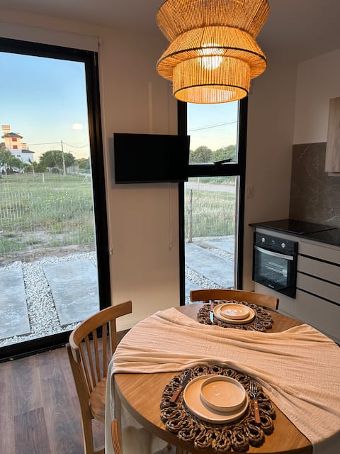 Oceanfront apartment