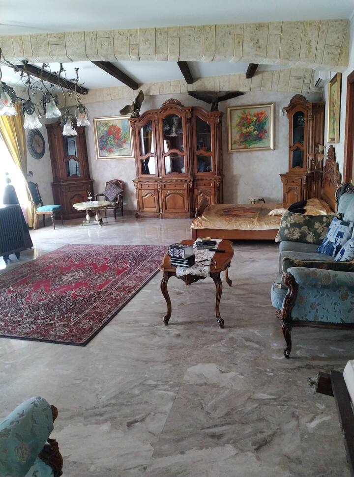 საძინებელი 4