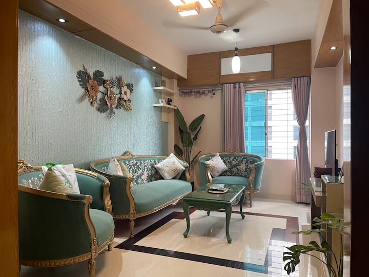 Entire Apartment At Gulshan Area - Dhaka
