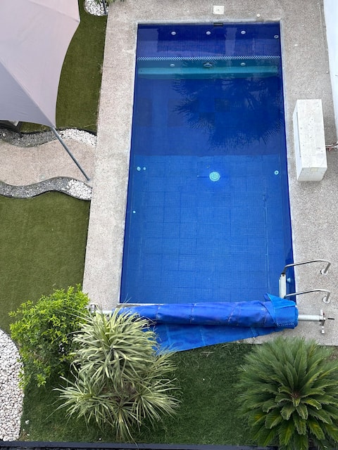 Beautiful and exclusive house with its own pool!