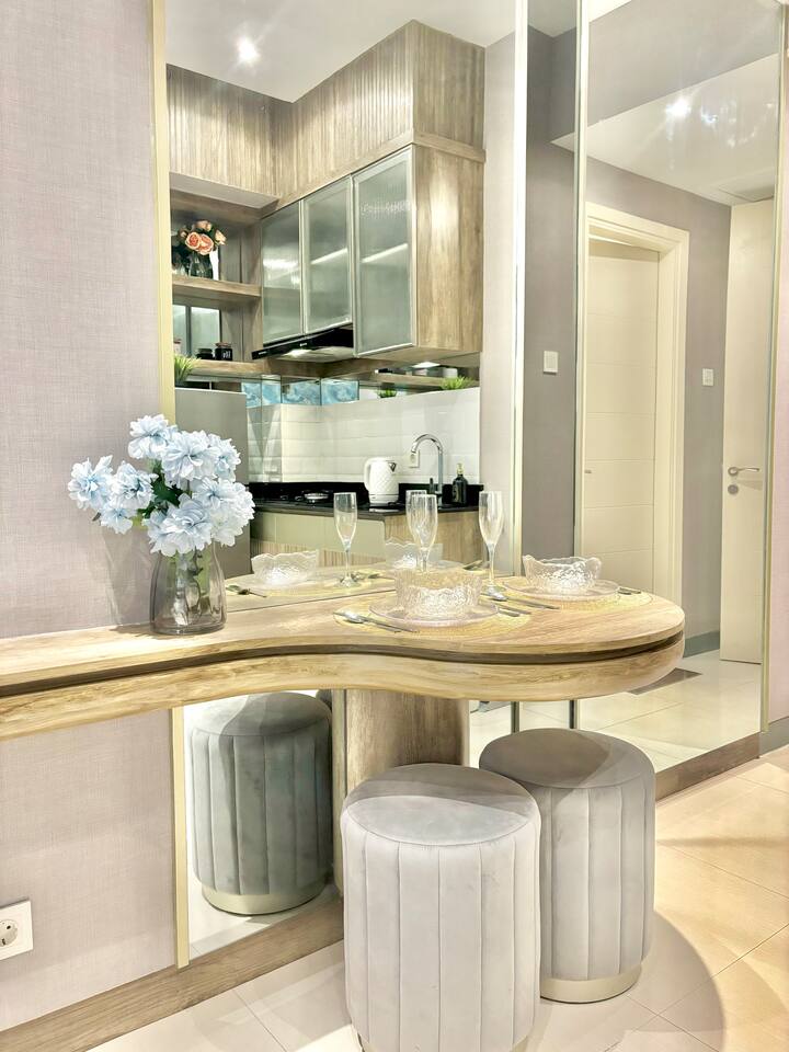 Luxury Studio Belle With Sky Garden Lvl. 8th - Surabaya