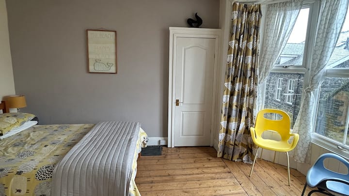 Chambre double avec salle de bains privative