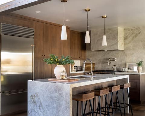 Stonehaven | Premium Home w/Sauna + Hot Tub