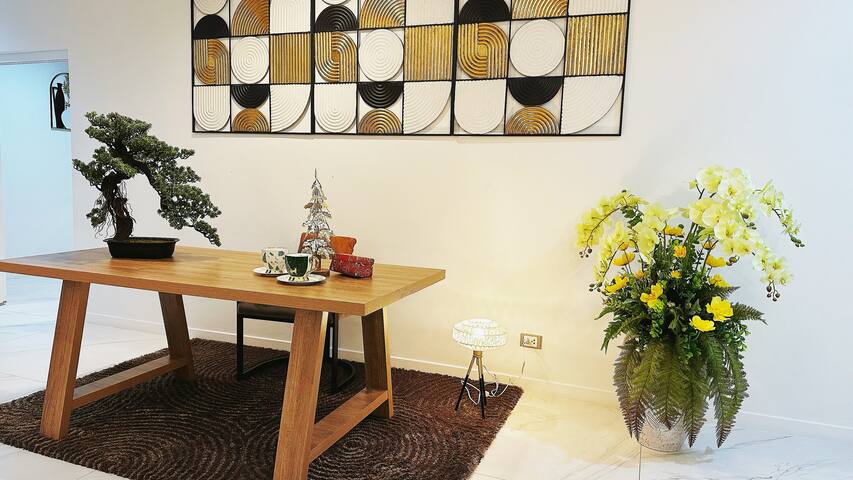 Sukhumvit71Swimming poolVilla素坤逸71巷5卧5卫别墅订满三天以上送接机 gallery image 3