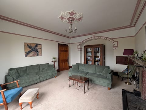 Popular Airbnb listing: Olrig Bank: Spacious, but cosy, with large garden in Kendal