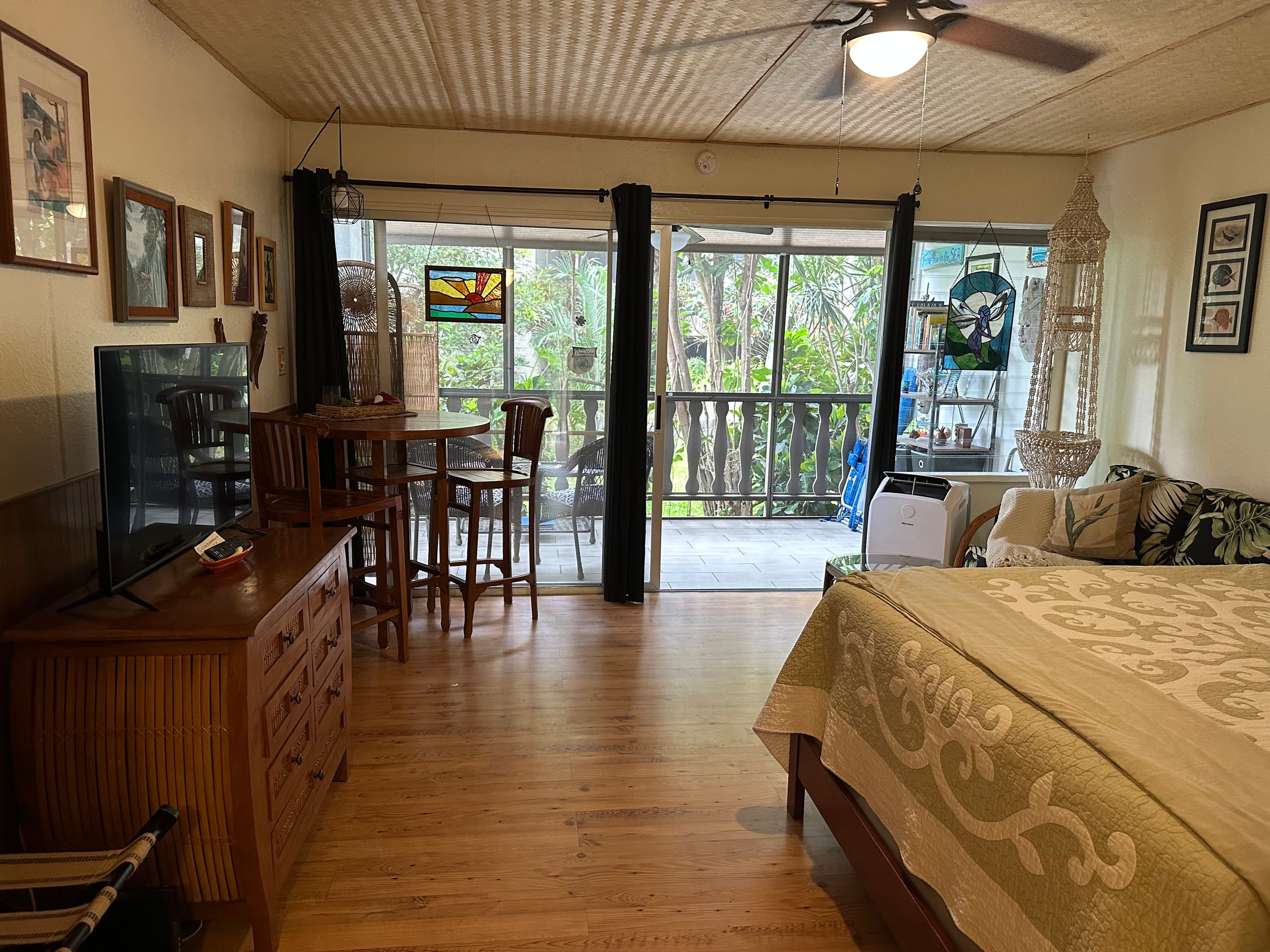 Condo in Kailua-Kona · ★4.84 · Studio · 1 bed · 1 bath - Image 1