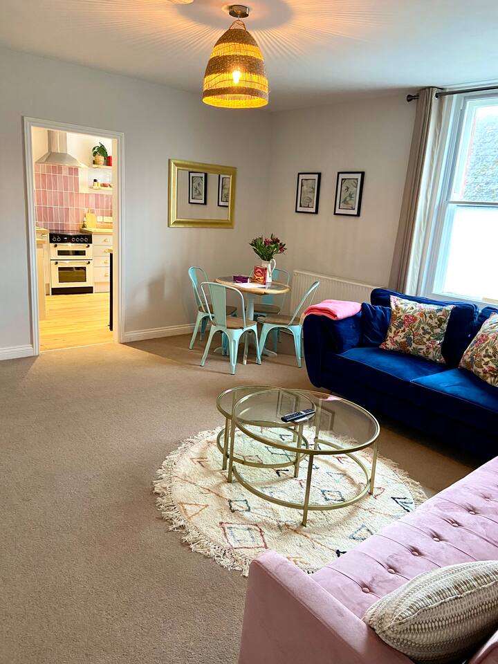 غرفة المعيشة