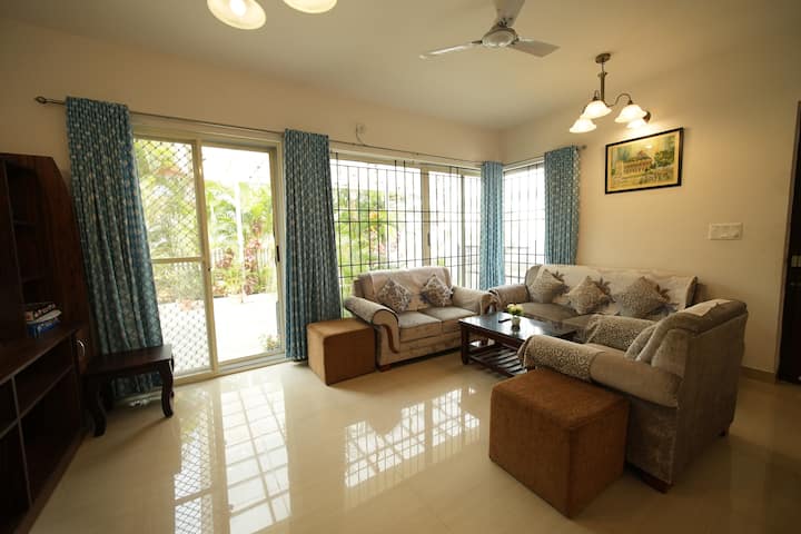 The Oakwood - Falcon Stays | 4 Bhk | Nandi Hills - Nandi Hills