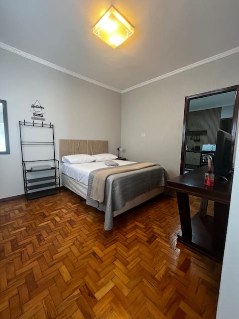 Easy access. Close to downtown!