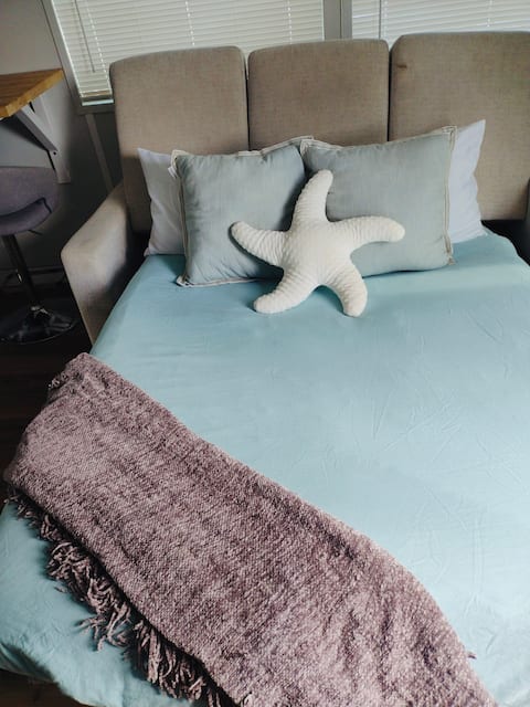 Successful Airbnb property: The Writer's Block- Key West in Stock Island
