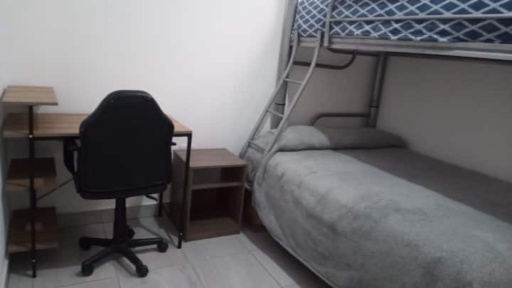 საძინებელი 2