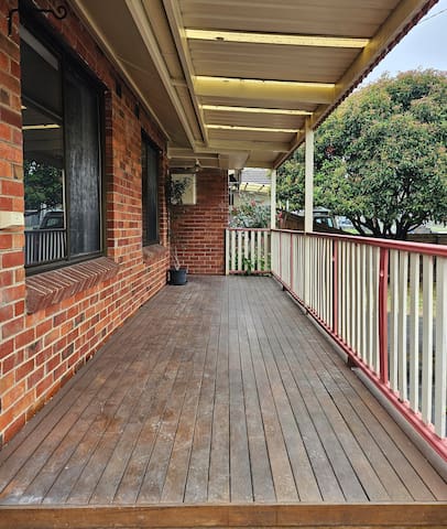 2BR, Bathroom, Kitchen- 10min to Airport gallery image 2