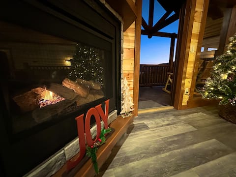 Amazing Brand New 8bdrm Cabin-Pool-Arcades-Gazebo