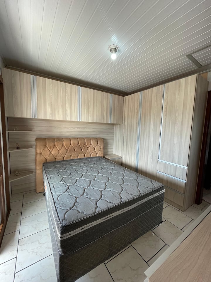 საძინებელი 4