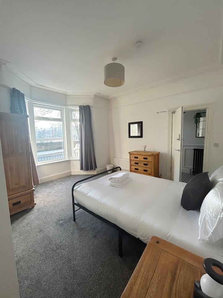 საძინებელი 4