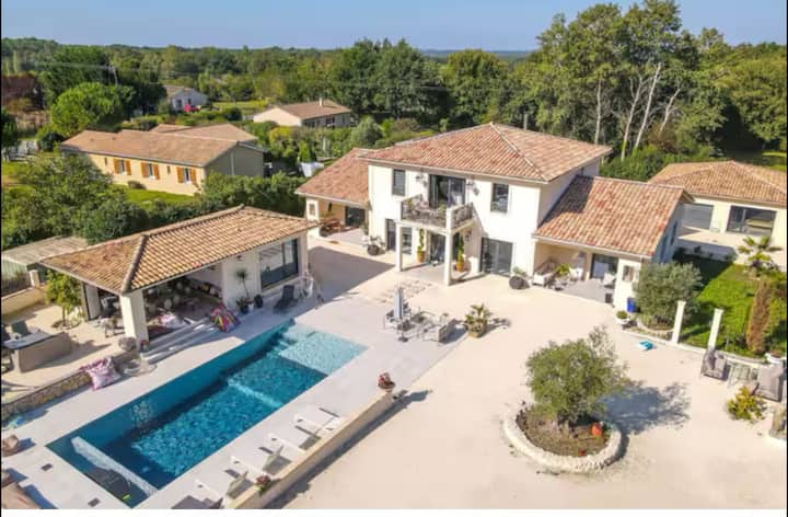 * Villa De Vacances Avec Jacuzzi Et Cheminée * - Dordogne