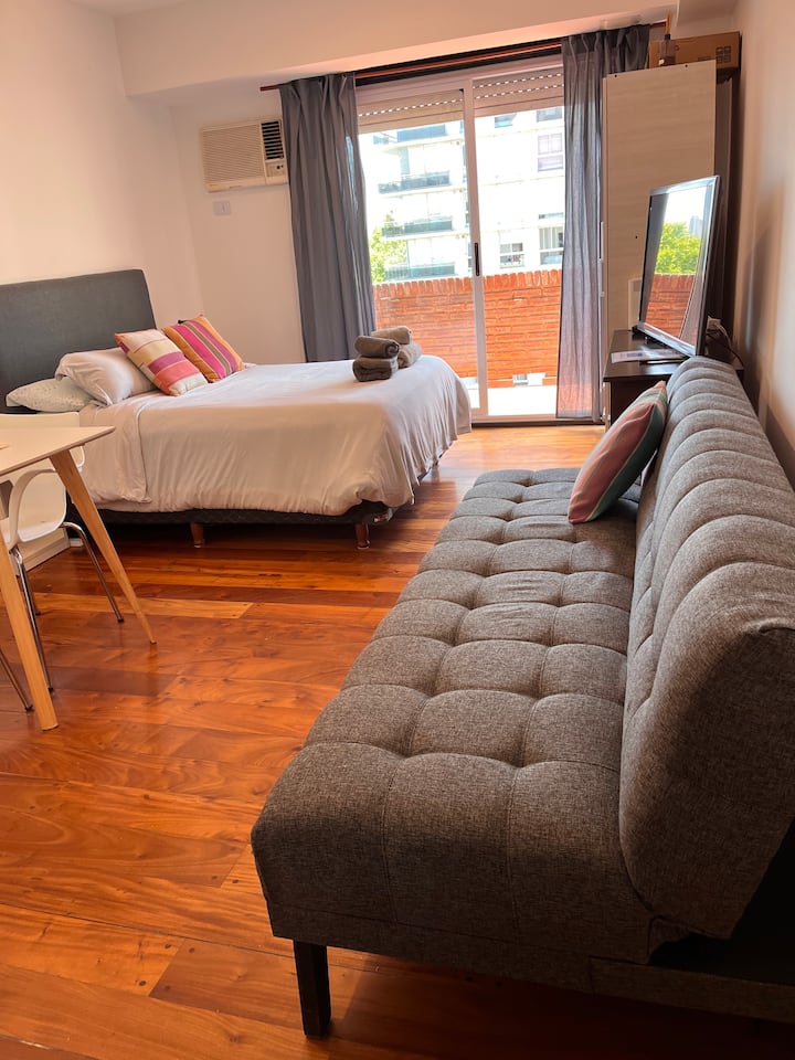 Kitnet de estúdio com varanda no 6º andar em Chacarita