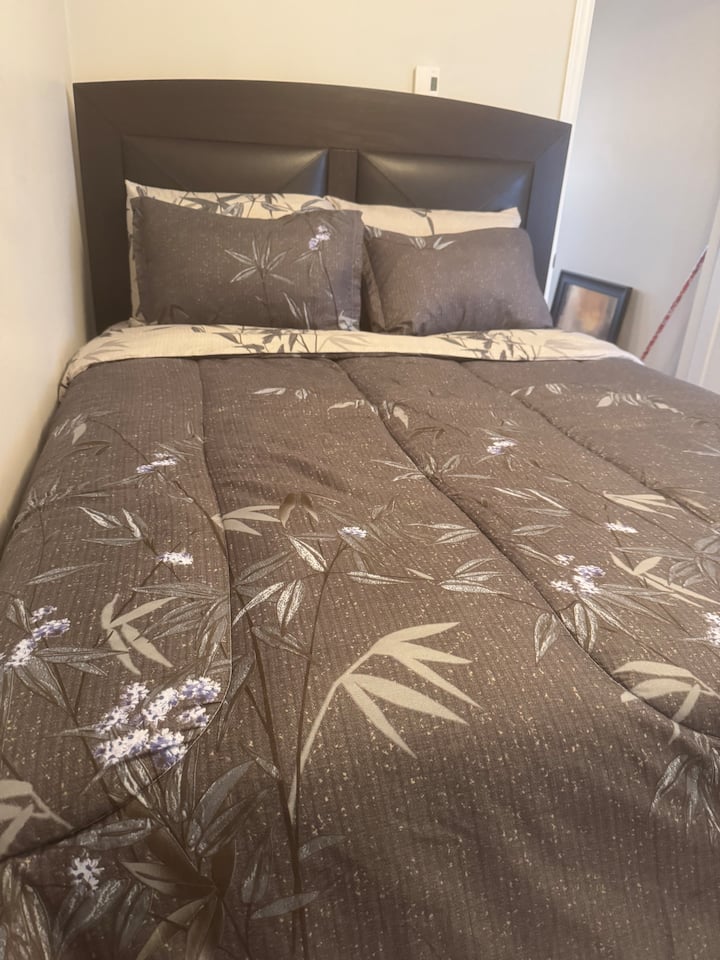 Schlafzimmer 2