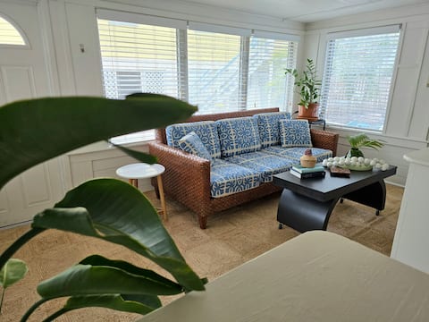 Successful Airbnb property: Sweet Siesta Cottage in Siesta Key