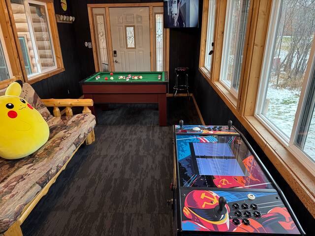 Large Pet-Friendly Family Cabins gallery image 3